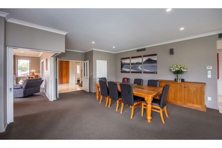Photo of property in 27 Highpeak Place, Wigram, Christchurch, 8025