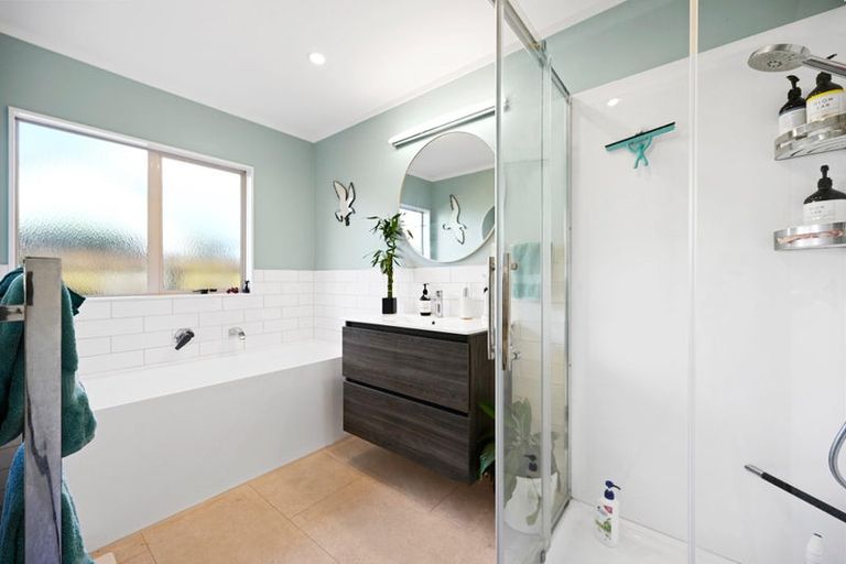 Photo of property in 14 Taksan Place, Pukete, Hamilton, 3200