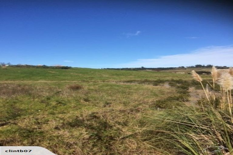 Photo of property in 14 Totara Road, Mata, Whangarei, 0171