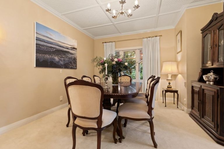 Photo of property in 367b Titirangi Road, Titirangi, Auckland, 0604