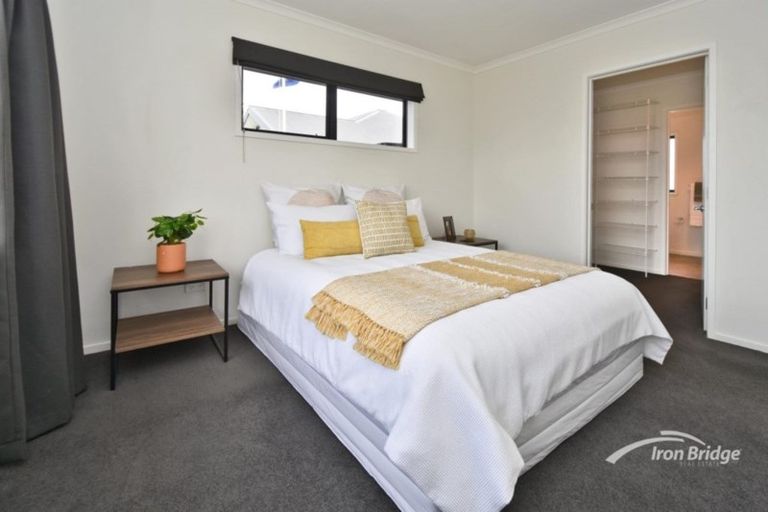 Photo of property in 37 Pegasus Main Street, Pegasus, 7612