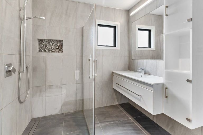 Photo of property in 30a Brougham Street, Westport, 7825