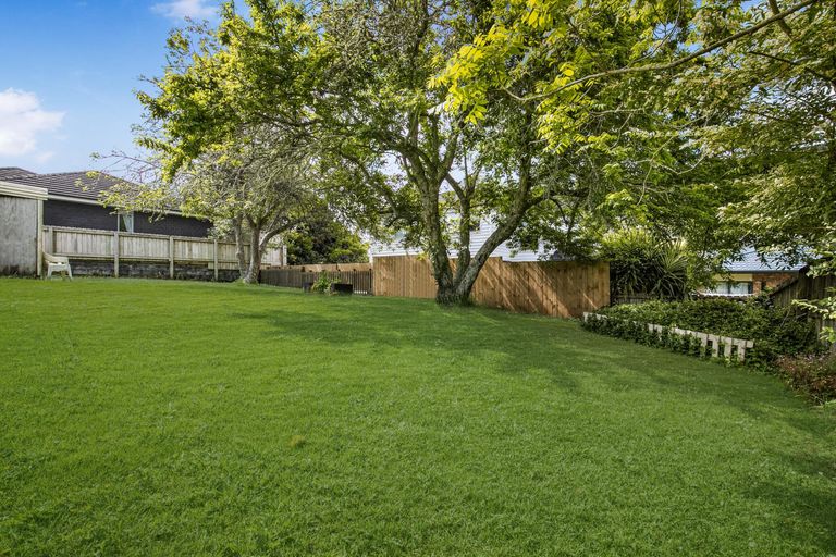 Photo of property in 1/2 Ridgeway Road, Pukekohe, 2120