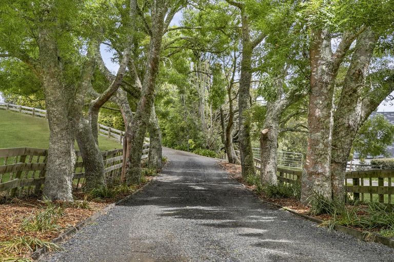 Photo of property in 619 Ararimu Road, Ararimu, Drury, 2579