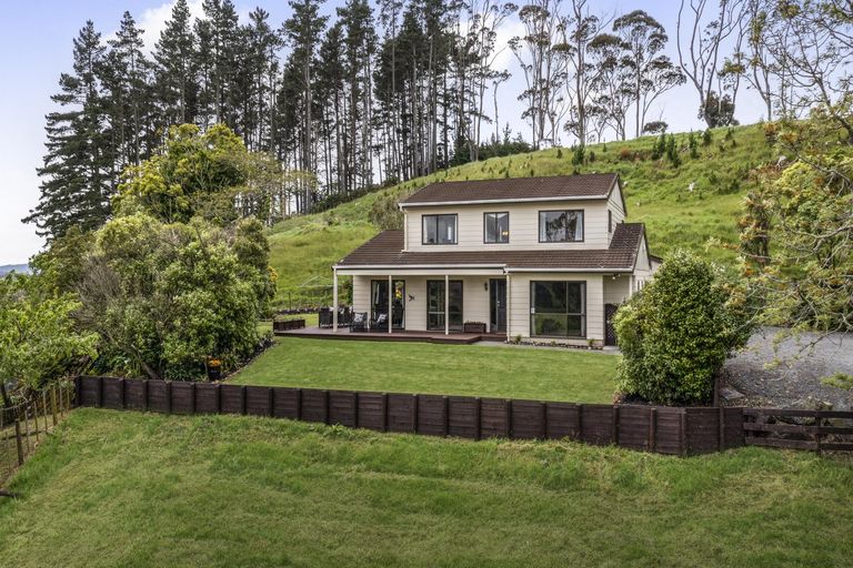 Photo of property in 619 Ararimu Road, Ararimu, Drury, 2579