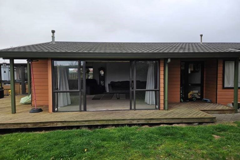 Photo of property in 23 Cedar Drive, Paraparaumu Beach, Paraparaumu, 5032
