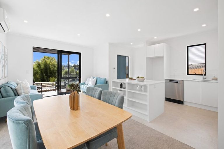 Photo of property in 18 Kilcadden Drive, Flat Bush, Auckland, 2019