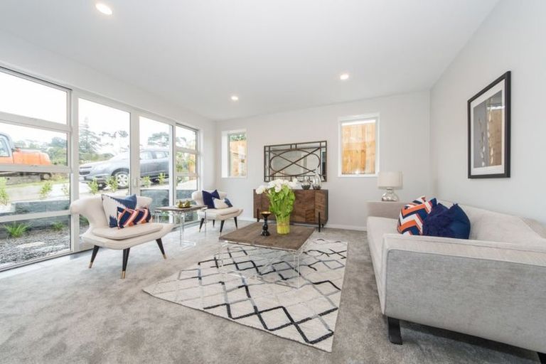 Photo of property in 4 Carder Holland Way, Hobsonville, Auckland, 0618