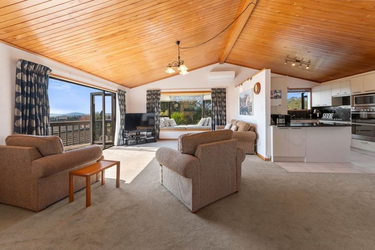 Photo of property in 66 Utuhina Road, Springfield, Rotorua, 3015