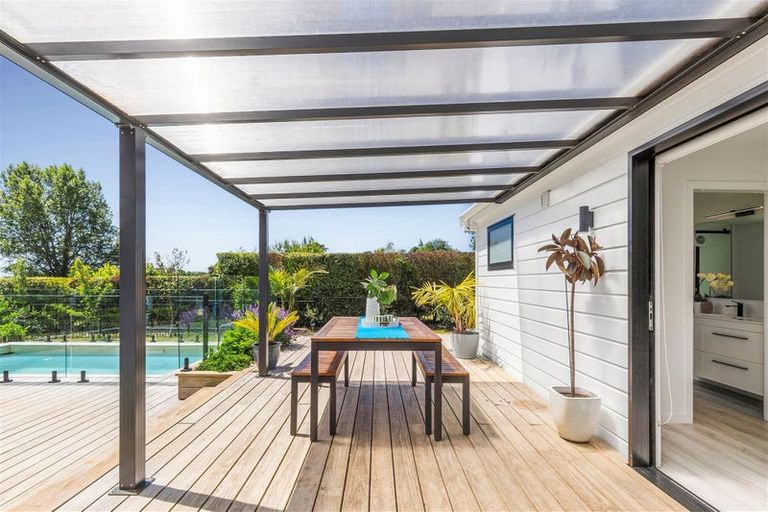 Photo of property in 1 Lansdowne Street, Clifton, Takaka, 7183