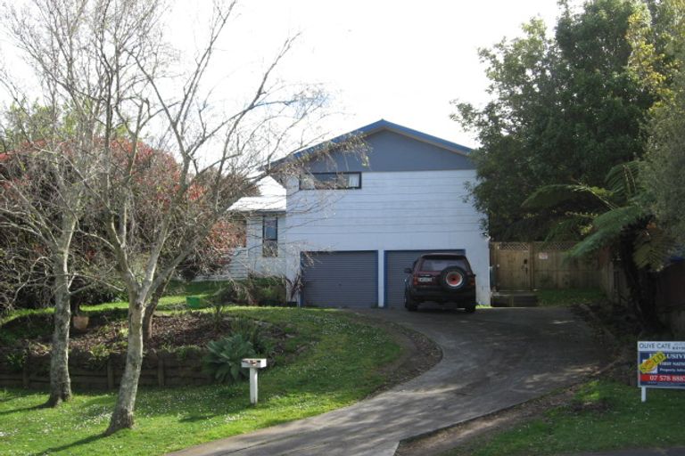 Photo of property in 16 Dunton Drive, Welcome Bay, Tauranga, 3112