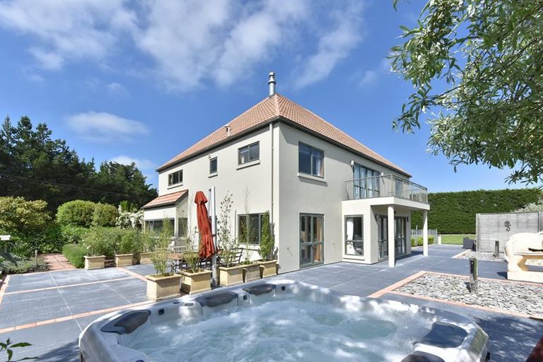 Photo of property in 1217 Hoskyns Road, Kirwee, Christchurch, 7671