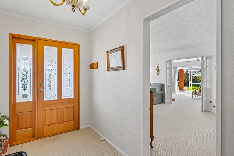 Photo of property in 22 Andrew Street, Waikanae, 5036