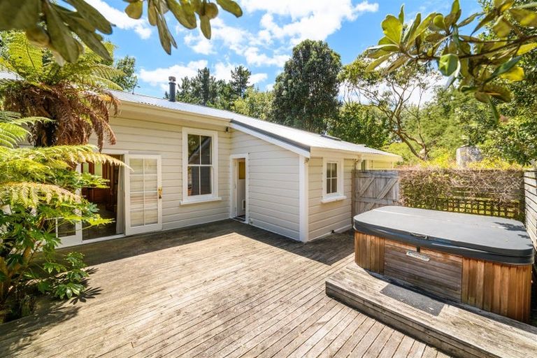 Photo of property in 512a Parewanui Road, Bulls, 4894