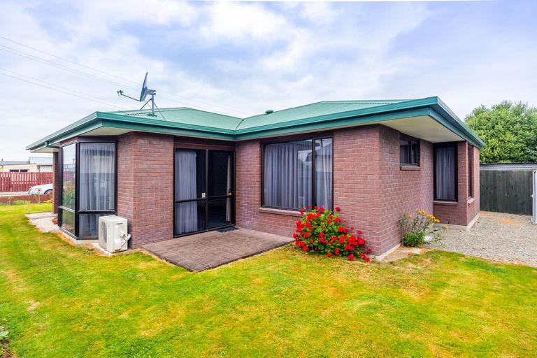 Photo of property in 32 Flatman Crescent, Geraldine, 7930