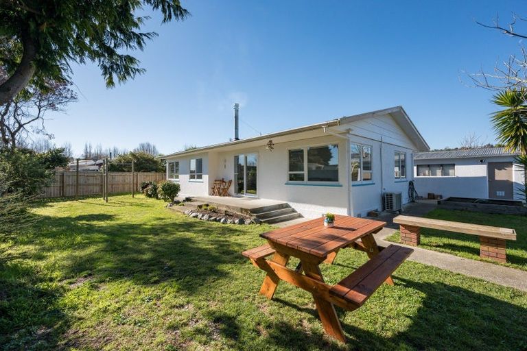Photo of property in 141 Parkers Road, Tahunanui, Nelson, 7011
