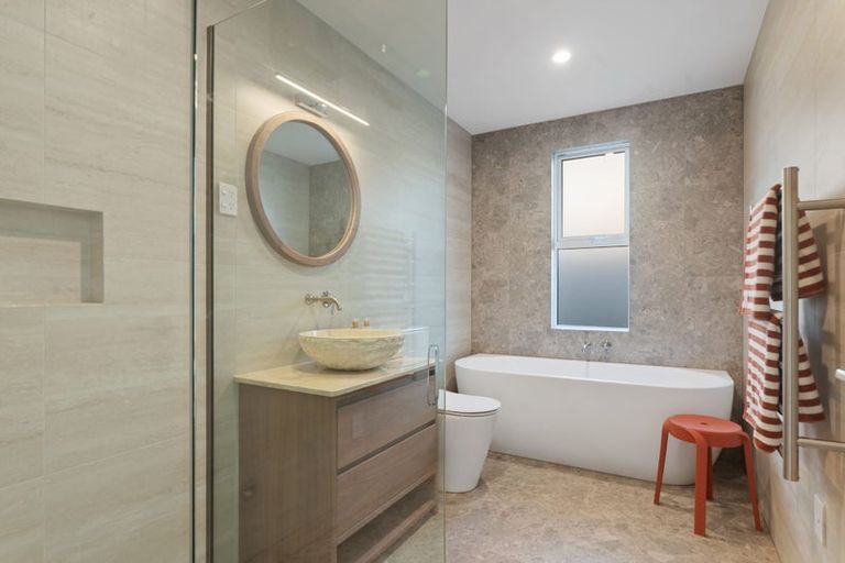 Photo of property in 5a Gwynfa Avenue, Cashmere, Christchurch, 8022