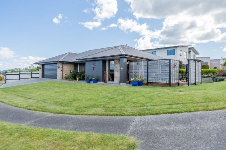 Photo of property in 2 Punawai Place, Nukuhau, Taupo, 3330
