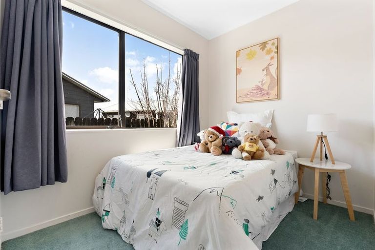 Photo of property in 3/388a West Coast Road, Glen Eden, Auckland, 0602