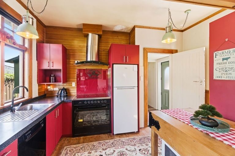 Photo of property in 13 Wychbury Street, Spreydon, Christchurch, 8024