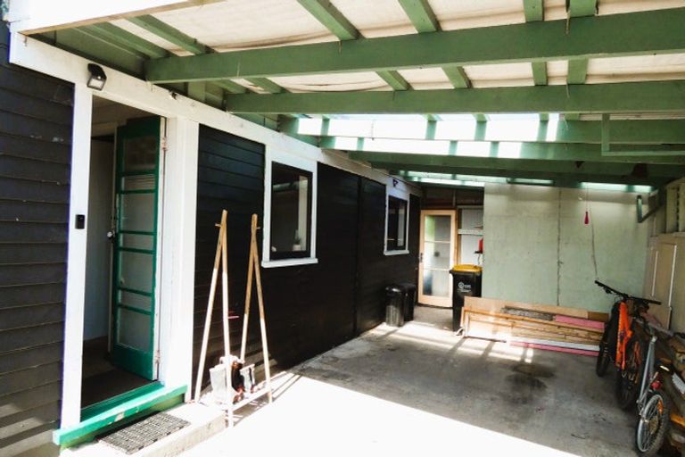 Photo of property in 24 Coates Street, Westport, 7825