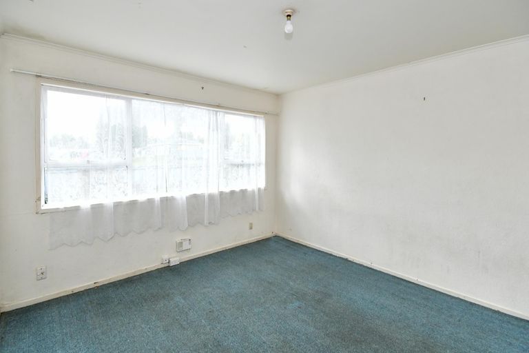 Photo of property in 17 Fairdale Avenue, Red Hill, Papakura, 2110