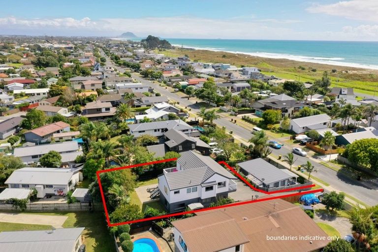 Photo of property in 80 Dickson Road, Papamoa Beach, Papamoa, 3118