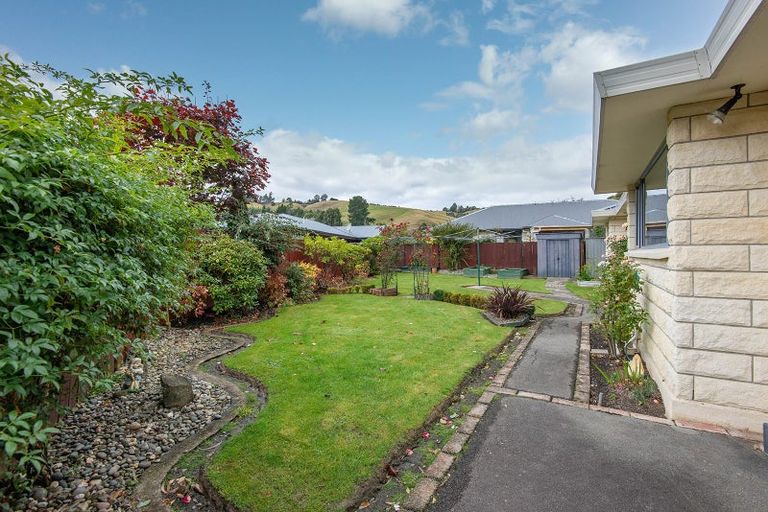 Photo of property in 17 Woodland Avenue, Mosgiel, 9024