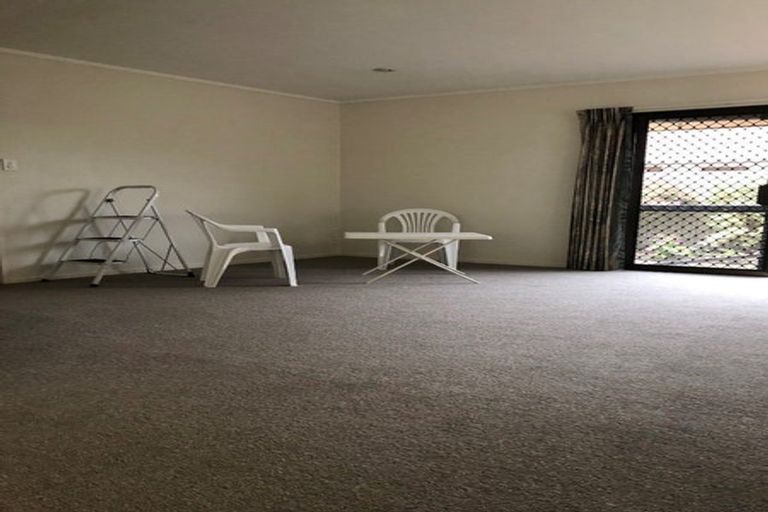 Photo of property in 2/413 Gloucester Street, Taradale, Napier, 4112