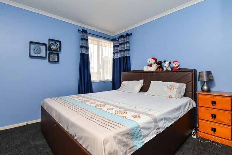 Photo of property in 10 Twickenham Place, Nawton, Hamilton, 3200