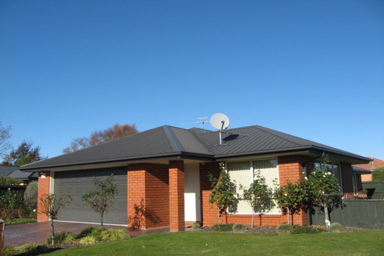 Photo of property in 23 Riegler Place, Belfast, Christchurch, 8051