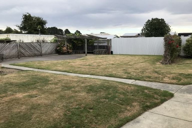 Photo of property in 130 Dobson Street, Ashburton, 7700