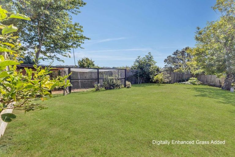 Photo of property in 105 Omata Road, Marfell, New Plymouth, 4310