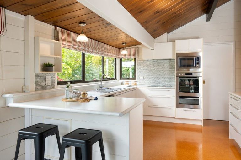 Photo of property in 80 Kopanga Road, Havelock North, 4130