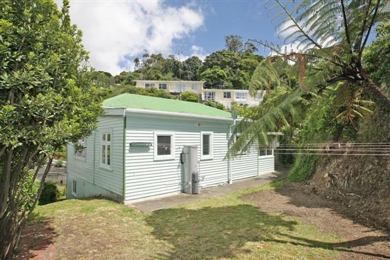 Photo of property in 23 Mccoll Street, Vogeltown, Wellington, 6021