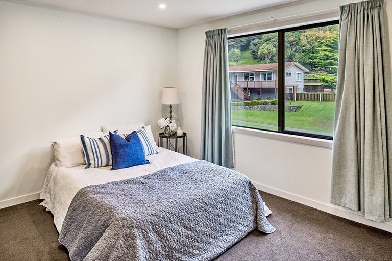 Photo of property in 13 Postgate Drive, Whitby, Porirua, 5024