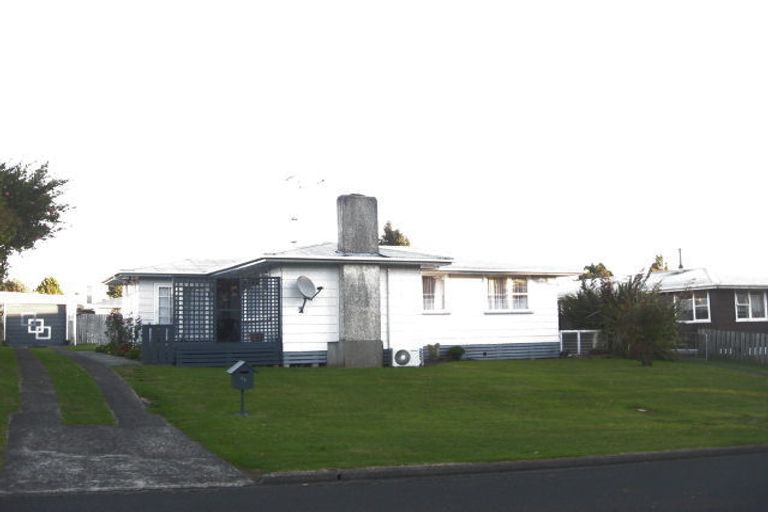 Photo of property in 33 Ngatuku Place, Tokoroa, 3420
