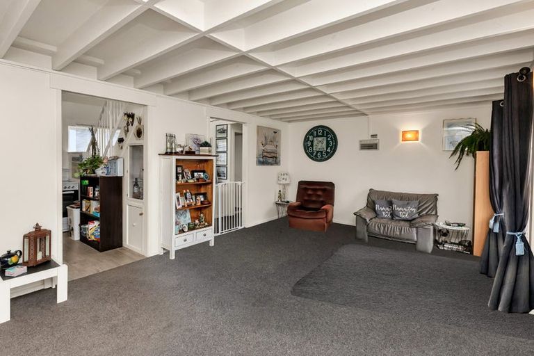 Photo of property in 25a Manse Street, Regent, Whangarei, 0112