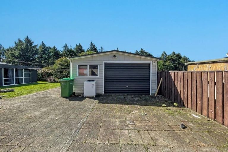 Photo of property in 21 Norrie Street, Bader, Hamilton, 3206