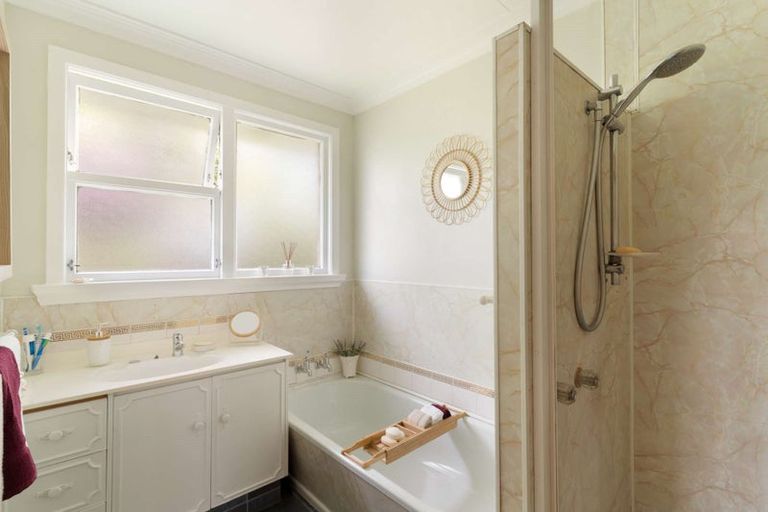 Photo of property in 17 Edinburgh Place, Balclutha, 9230