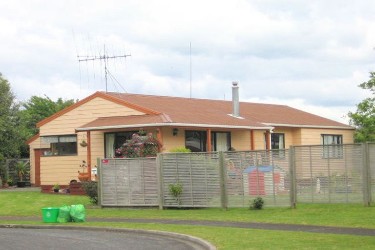 Photo of property in 5 Rosemary Place, Katikati, 3129