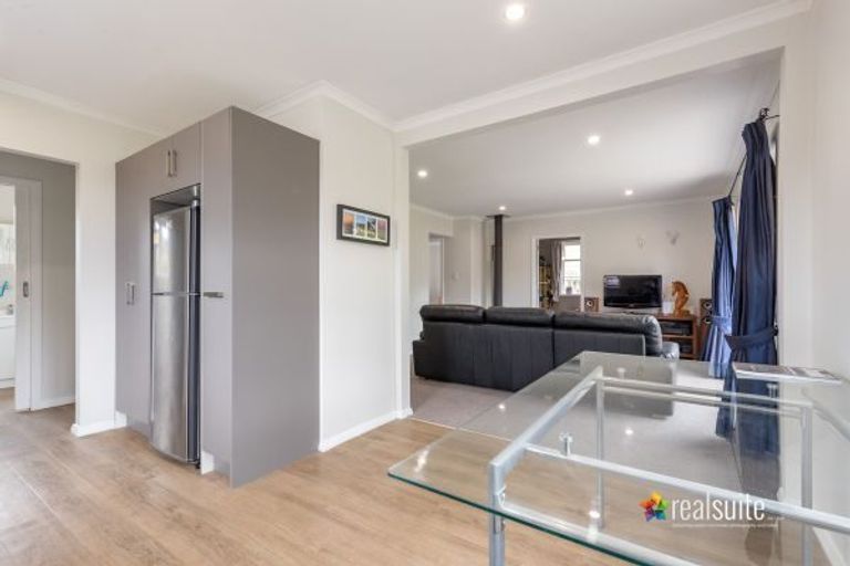 Photo of property in 264d Old School Road, Maymorn, Upper Hutt, 5018