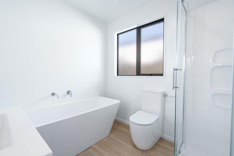 Photo of property in 16 Maple Lane, Huapai, Kumeu, 0810