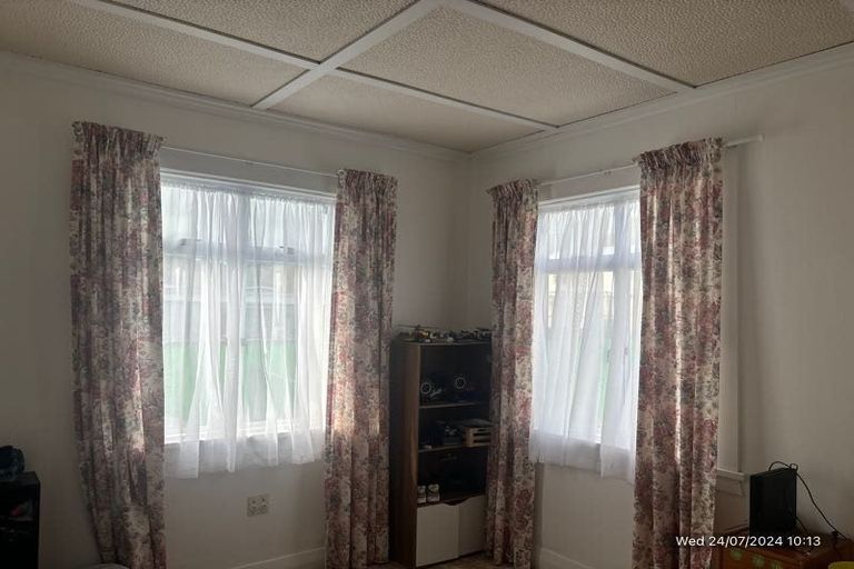 Photo of property in 5 Fairview Avenue, Feilding, 4702