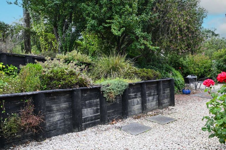 Photo of property in 28 Ward Road, Cheviot, 7310