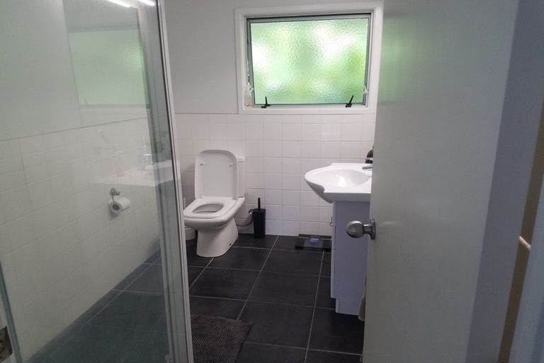 Photo of property in 1/38 Carlisle Road, Browns Bay, Auckland, 0630