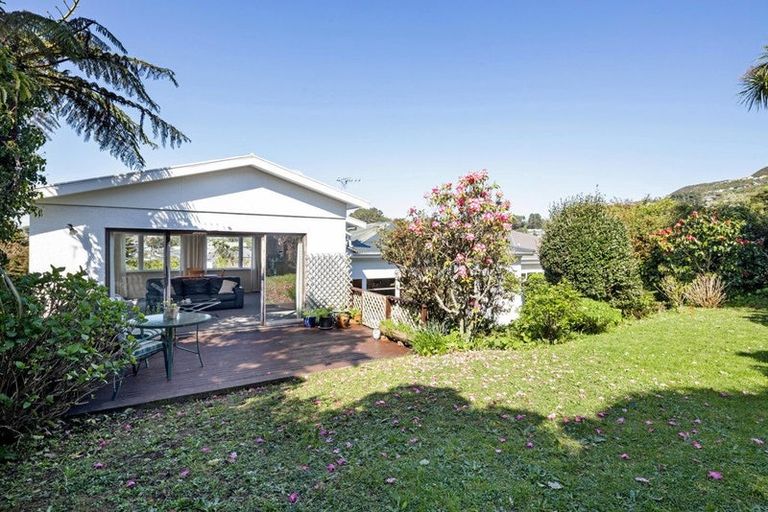 Photo of property in 42 Kipling Street, Johnsonville, Wellington, 6037