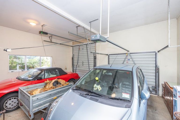 Photo of property in 32 Wainui Road, Raglan, 3225