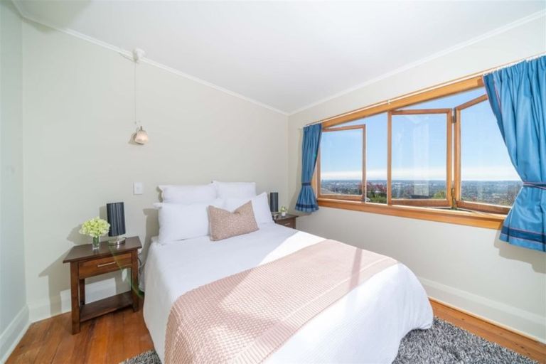 Photo of property in 65a Dyers Pass Road, Cashmere, Christchurch, 8022