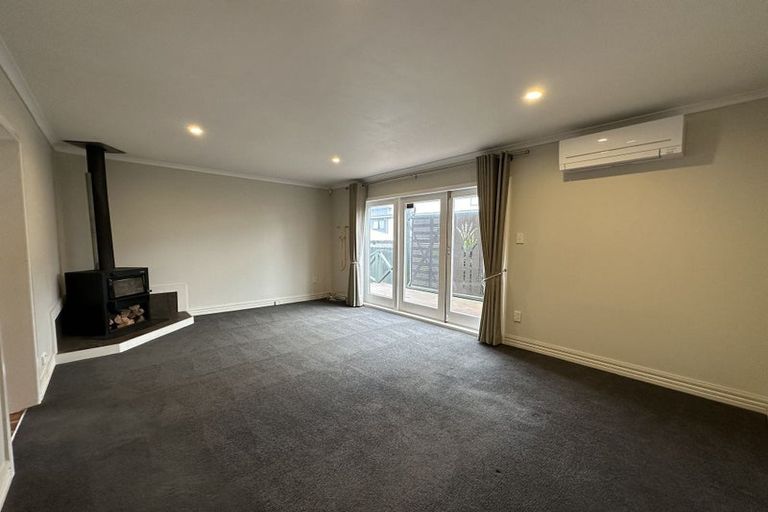 Photo of property in 500 Swanson Road, Ranui, Auckland, 0612